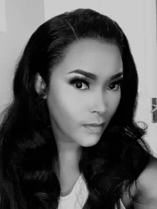 Pretty Mbatha[300x400]-01
